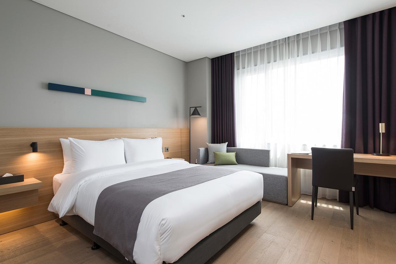 Alex 72 Hotel Suwon Exteriér fotografie
