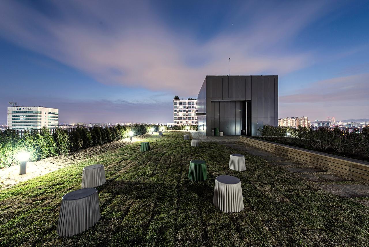 Alex 72 Hotel Suwon Exteriér fotografie