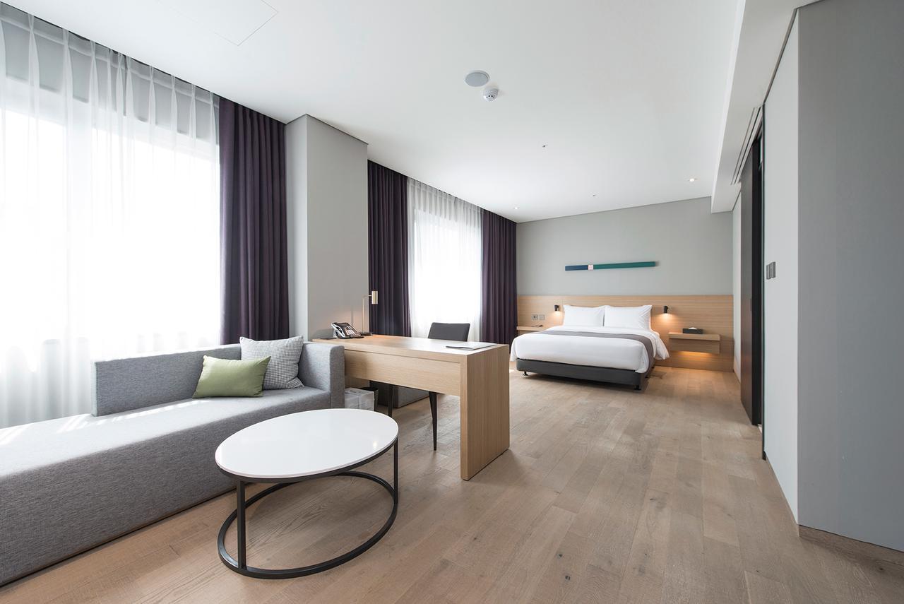 Alex 72 Hotel Suwon Exteriér fotografie